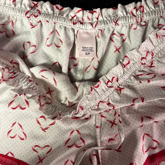 VS Candy Cane Heart Print Women's Sleepwear Set - Picture 2 of 4